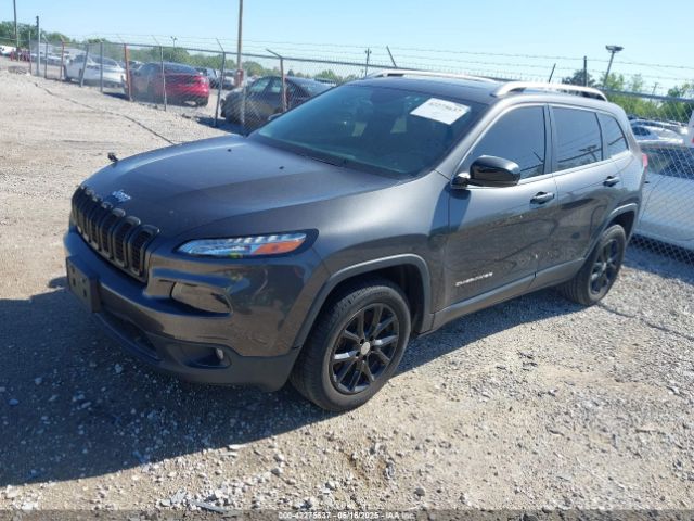 1C4PJLCB5GW264607 Jeep Cherokee Latitude