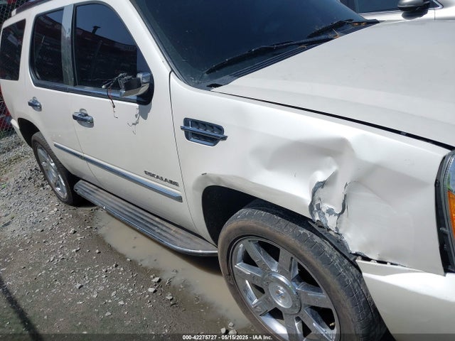 2011 CADILLAC ESCALADE 1GYS4BEF4BR247391 Photo 5