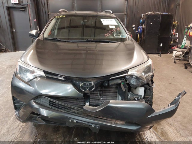 JTMBFREVXJJ732745 Toyota RAV4 LE