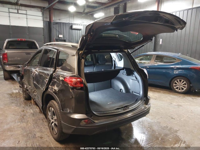 JTMBFREVXJJ732745 Toyota RAV4 LE