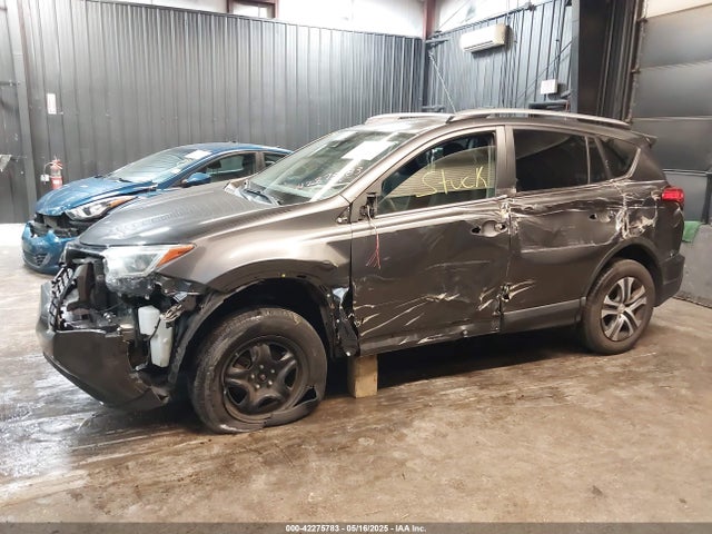 JTMBFREVXJJ732745 Toyota RAV4 LE