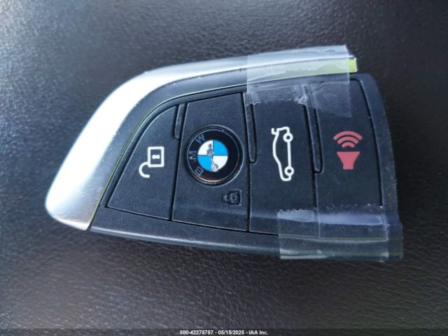 WBXHU7C35J5L06673 BMW X1
