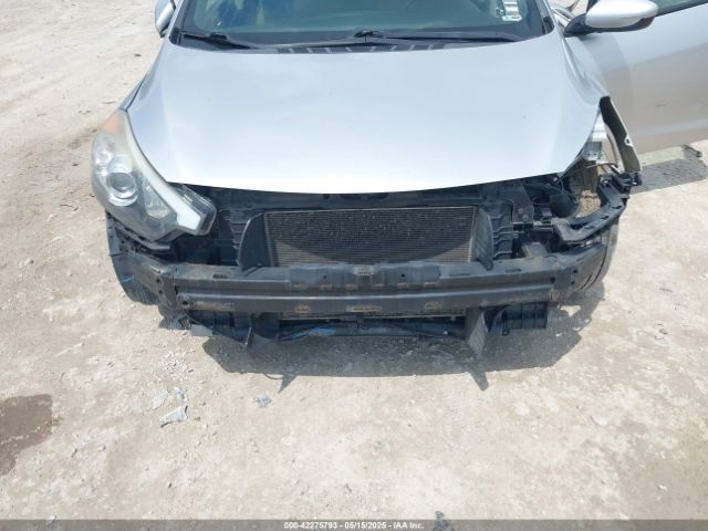2014 KIA FORTE KNAFK4A68E5094411 Photo 5