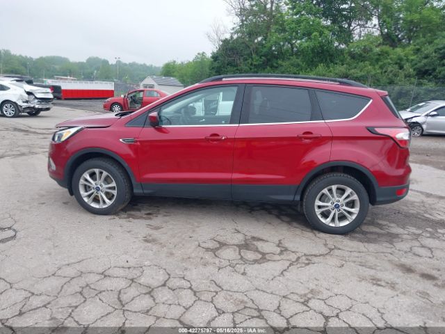 1FMCU9GD7JUD46678 Ford ESCAPE SE