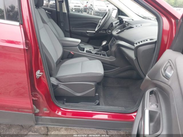 1FMCU9GD7JUD46678 Ford ESCAPE SE