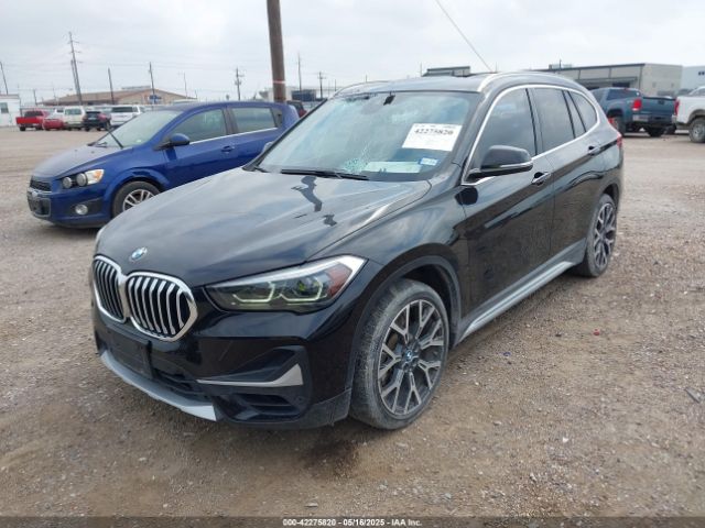 2022 BMW X1 WBXJG7C01N5U48877 Photo 1