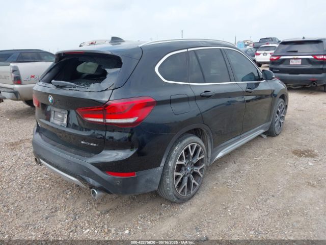 2022 BMW X1 WBXJG7C01N5U48877 Photo 3