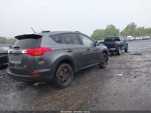 Toyota RAV4 LE 2014 JTMBFREVXED094789 Image 4
