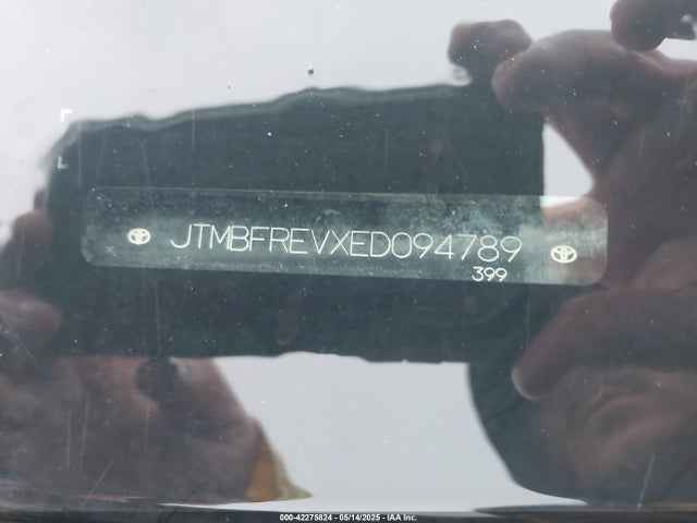 Toyota RAV4 LE 2014 JTMBFREVXED094789 Image 9