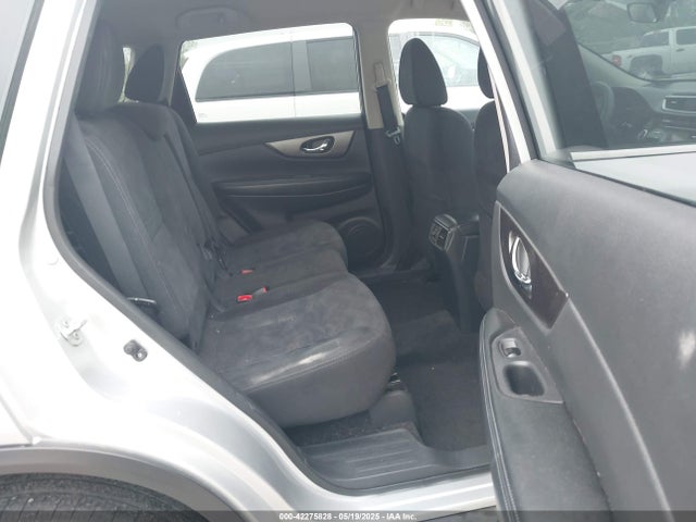 KNMAT2MVXFP508005 Nissan ROGUE SV