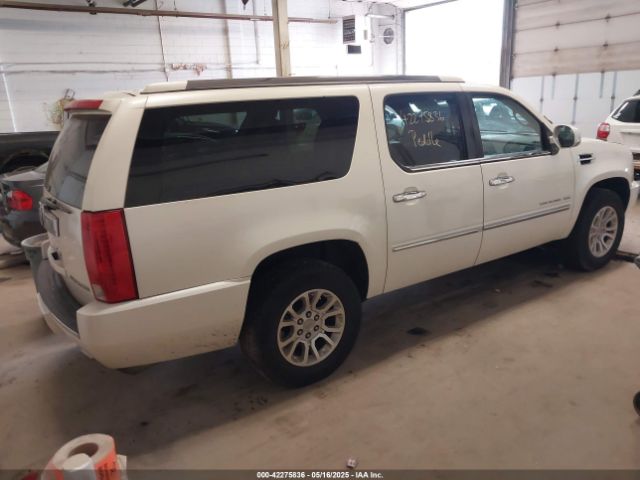 2011 CADILLAC ESCALADE ESV 1GYS4HEF1BR341957 Photo 3