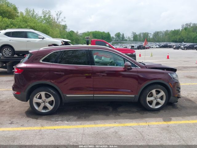 5LMCJ1C98JUL30207 Lincoln Mkc Premiere