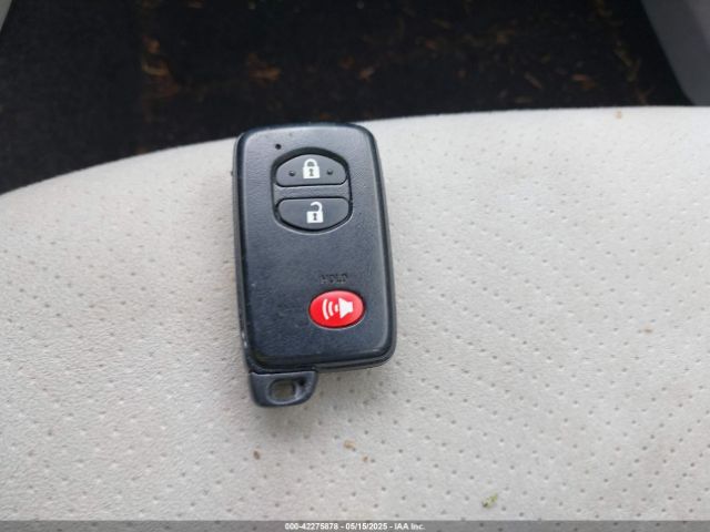 2014 TOYOTA PRIUS JTDKN3DU5E1739309 Photo 10