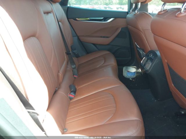 2019 MASERATI LEVANTE ZN661XUA8KX320520 Photo 7