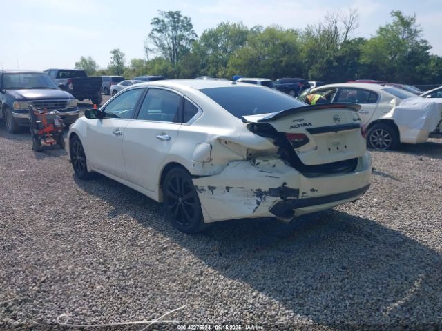 2018 NISSAN ALTIMA 1N4AL3APXJC281593 Photo 2