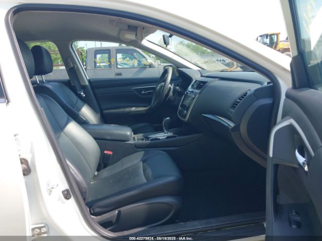 2018 NISSAN ALTIMA 1N4AL3APXJC281593 Photo 4
