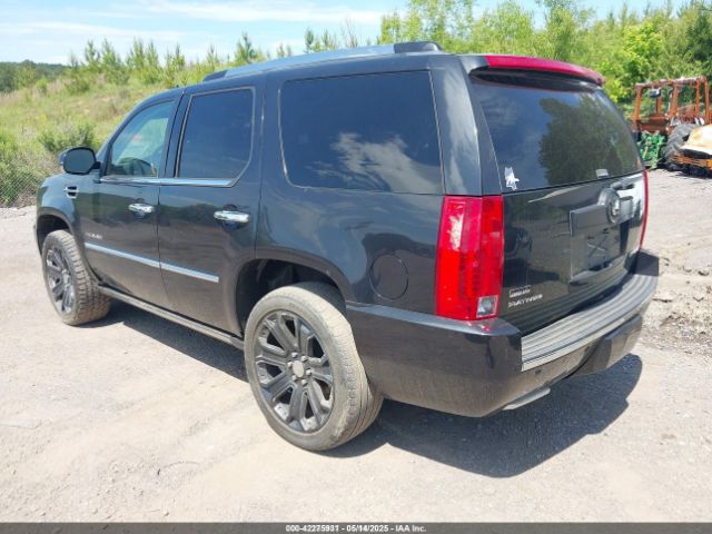 2012 CADILLAC ESCALADE 1GYS4DEF5CR208368 Photo 2