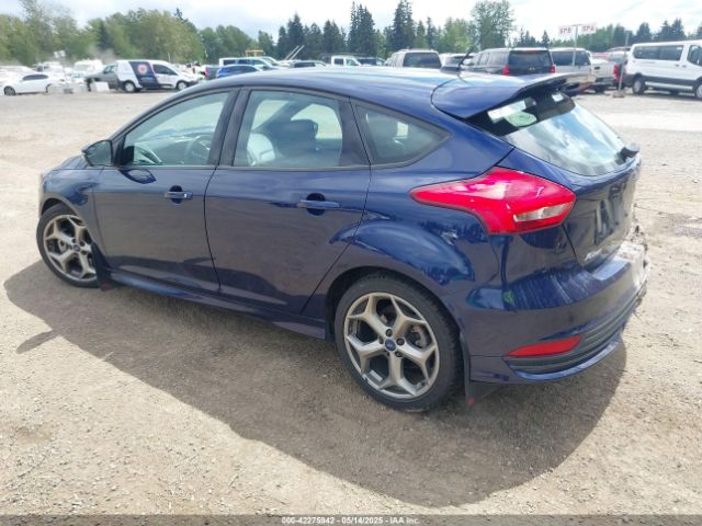 2017 FORD FOCUS ST 1FADP3L9XHL236213 Photo 2