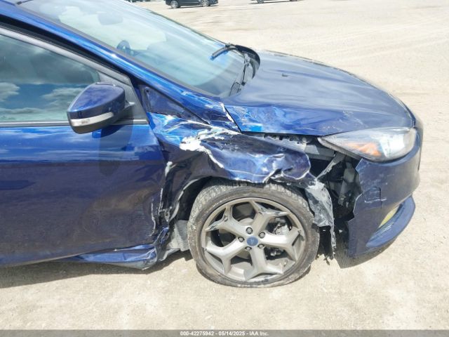 2017 FORD FOCUS ST 1FADP3L9XHL236213 Photo 5