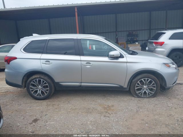 JA4AD3A35JZ007942 Mitsubishi Outlander Sel