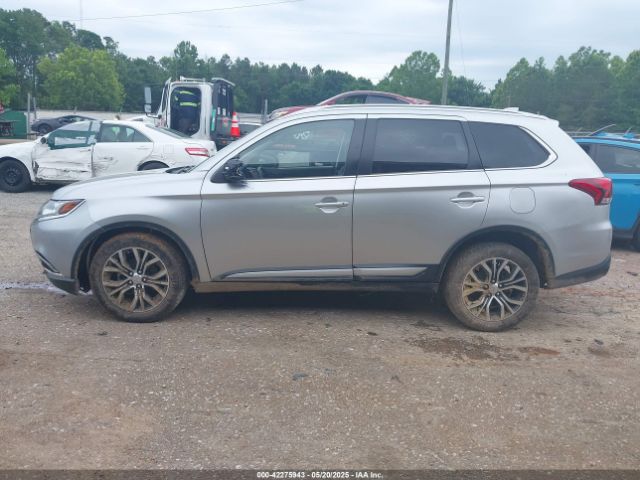 JA4AD3A35JZ007942 Mitsubishi Outlander Sel