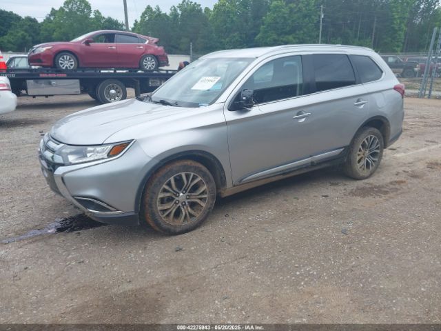 JA4AD3A35JZ007942 Mitsubishi Outlander Sel