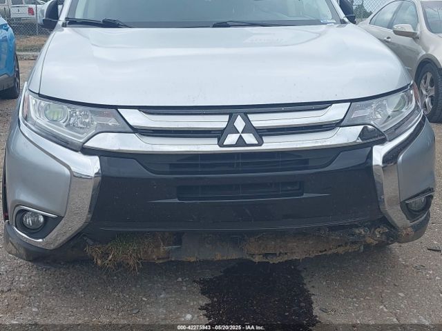 JA4AD3A35JZ007942 Mitsubishi Outlander Sel