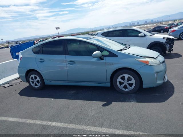 JTDKN3DU7F1892761 Toyota Prius Three