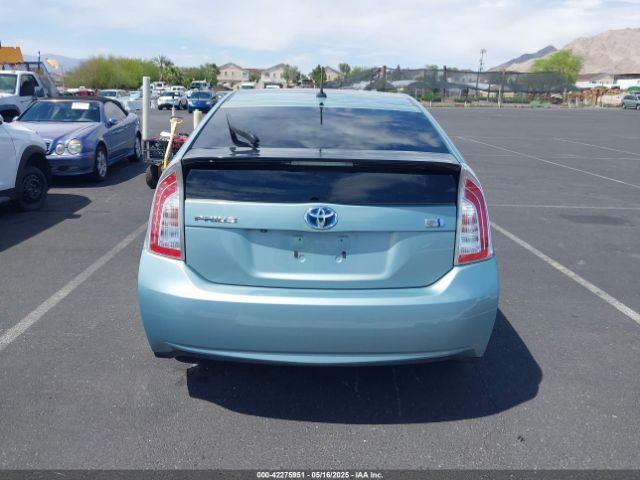 JTDKN3DU7F1892761 Toyota Prius Three