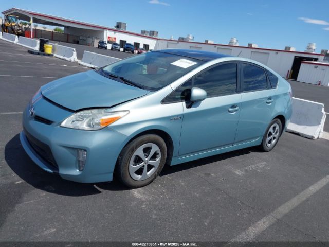 JTDKN3DU7F1892761 Toyota Prius Three