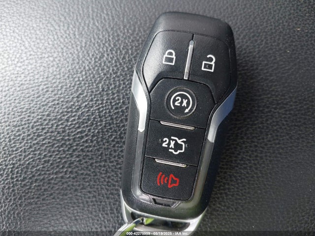 1FM5K8D82HGD94226 Ford EXPLORER XLT