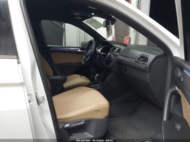 3VVCB7AX2RM231148 Volkswagen tsi