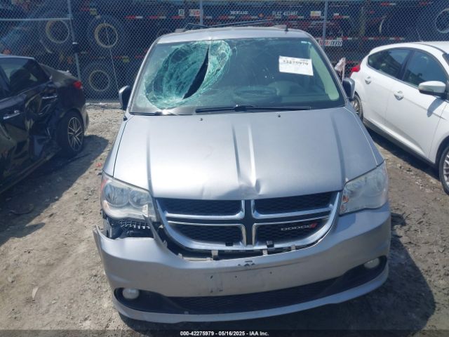 2C4RDGCG5GR352827 Dodge Grand Caravan Sxt