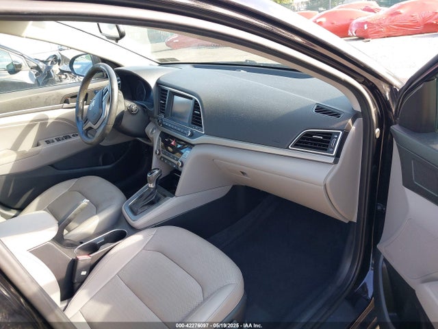 KMHD84LF3HU316901 Hyundai 2017