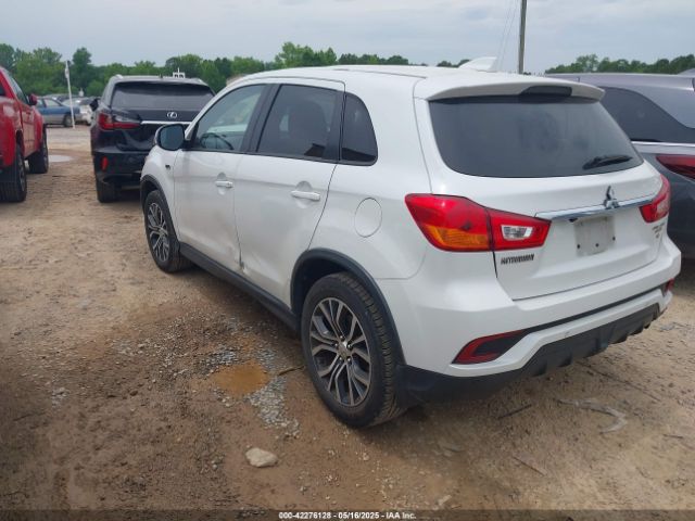 JA4AP3AW8JU019842 Mitsubishi Outlander Sport 2.4 Se