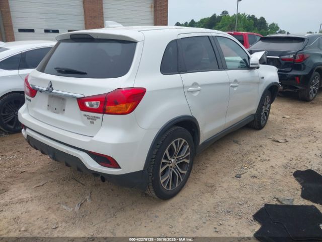 JA4AP3AW8JU019842 Mitsubishi Outlander Sport 2.4 Se