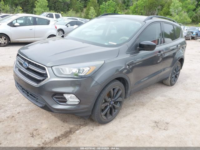 1FMCU0GD3JUC18823 Ford ESCAPE SE