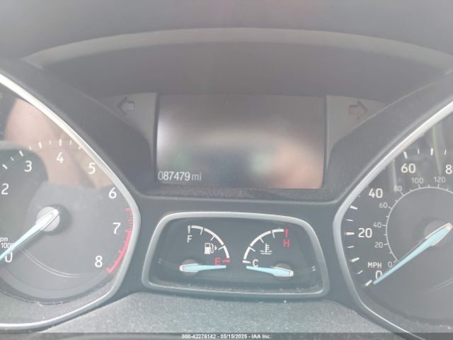 1FMCU0GD3JUC18823 Ford ESCAPE SE