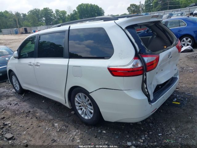 5TDYK3DC5FS613045 Toyota Sienna Xle Premium 8 Passenger