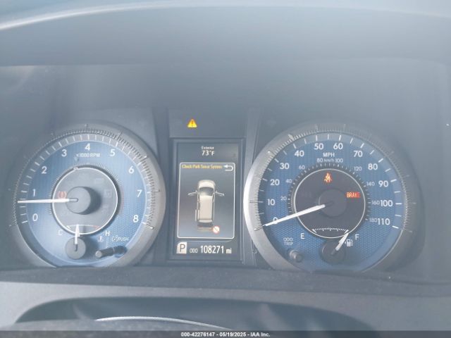 5TDYK3DC5FS613045 Toyota Sienna Xle Premium 8 Passenger