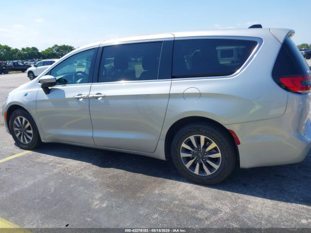 2C4RC1L73PR599182 Chrysler Pacifica Hybrid Touring L