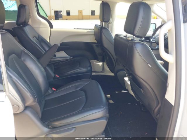 2C4RC1L73PR599182 Chrysler Pacifica Hybrid Touring L