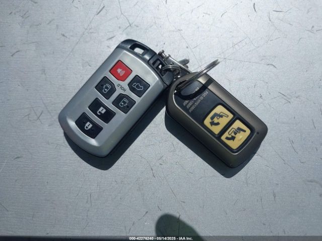 5TDYZ3DC8KS001055 Toyota 2gr-fks