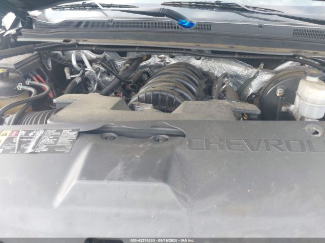 2018 CHEVROLET SUBURBAN 1GNSCJKC9JR100504 Photo 9