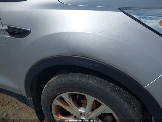 1FMCU0GD5JUB85369 Ford ESCAPE SE