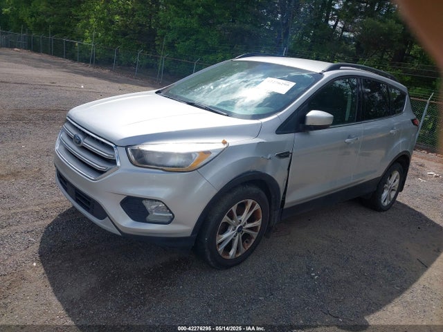 1FMCU0GD5JUB85369 Ford ESCAPE SE