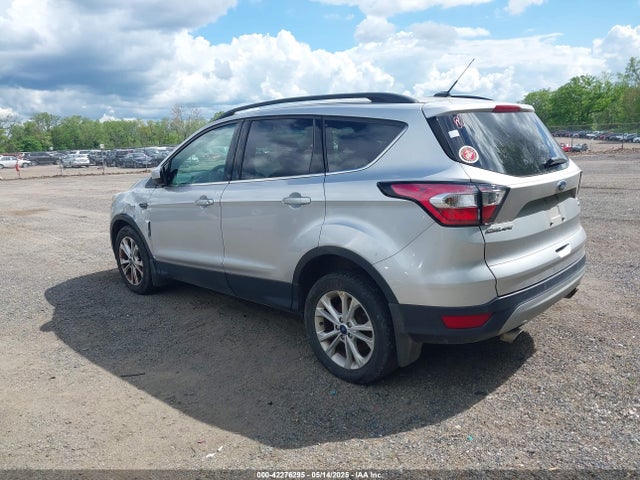 1FMCU0GD5JUB85369 Ford ESCAPE SE