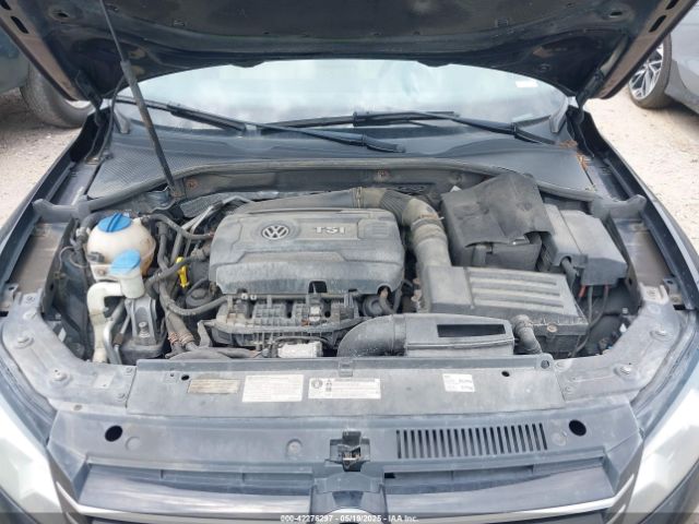 1VWAT7A30EC053992 Volkswagen Passat 1.8t Wolfsburg Edition