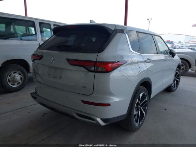 2024 MITSUBISHI OUTLANDER JA4J3VA87RZ080669 Photo 3