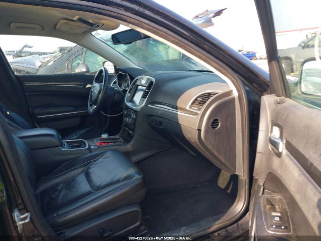 2017 CHRYSLER 300 2C3CCAAG8HH625845 Photo 4